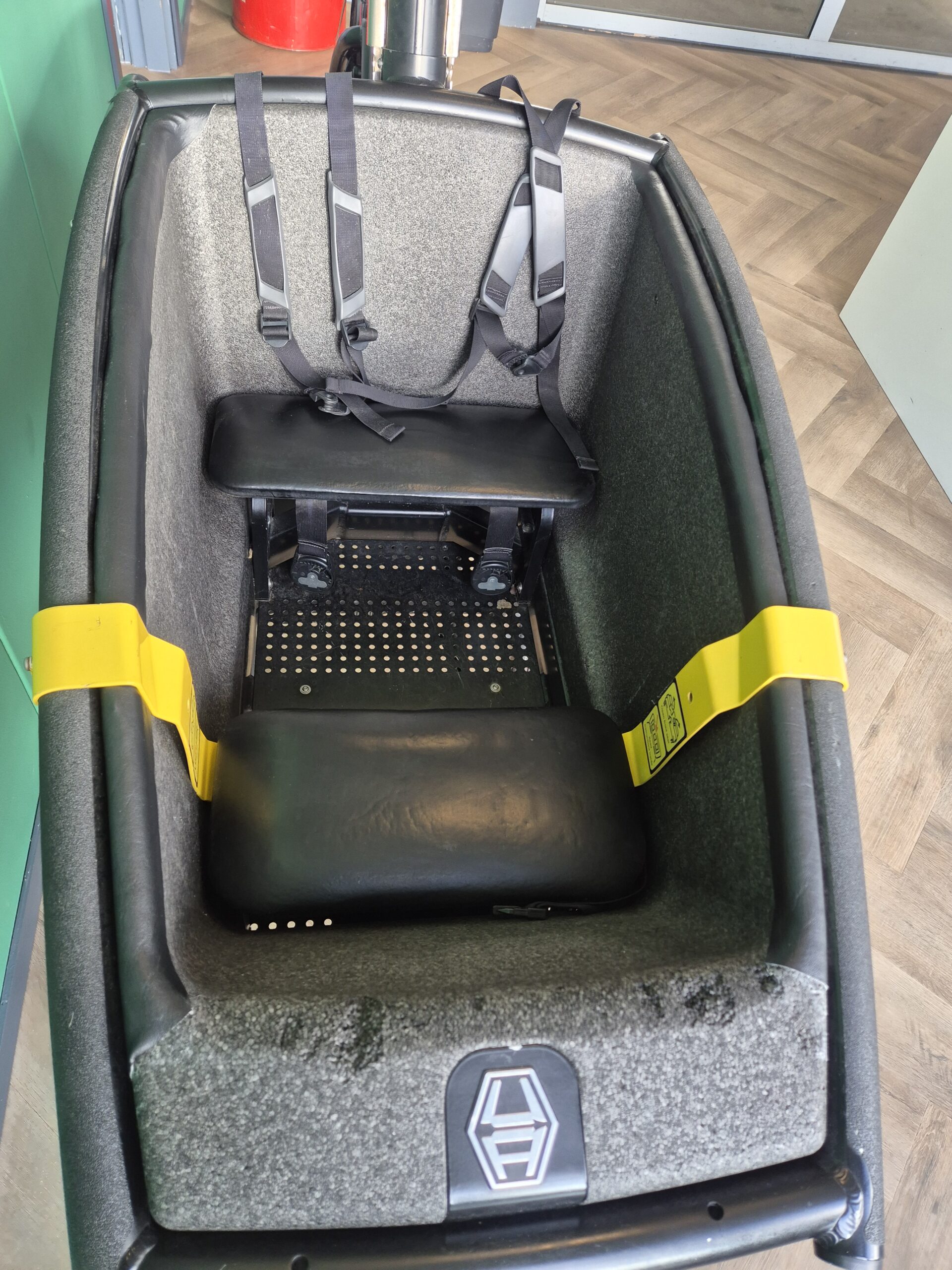 Urban Arrow Cargo Line Bakfiets 10k km! Inclusief regenhuif en bezorging - Afbeelding 5