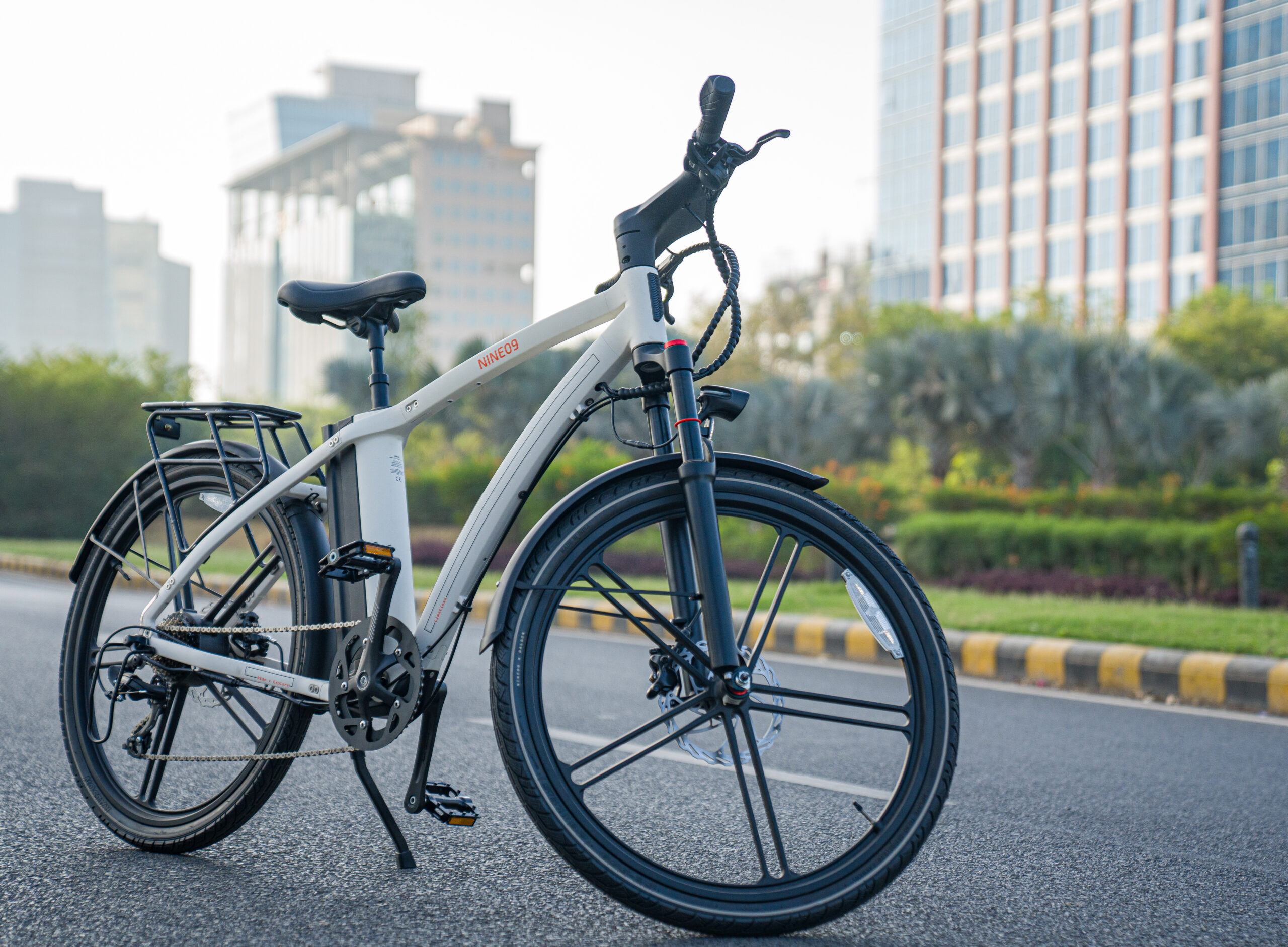 Nine09 CX01 Nieuw– Dit is de toekomst in beweging. Parel wit - Afbeelding 6